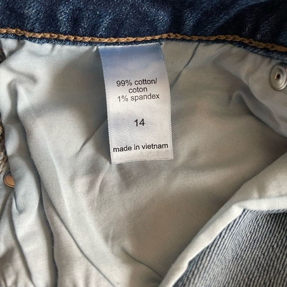 Maurices Blue Jean Shorts Distressed Cut-Off Style - Picture 3 of 3